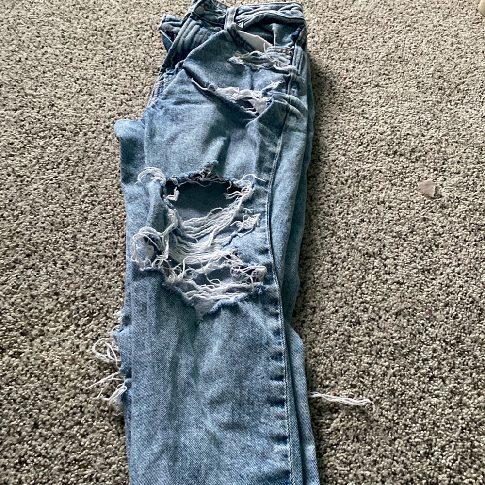 Ripped American eagle jeans